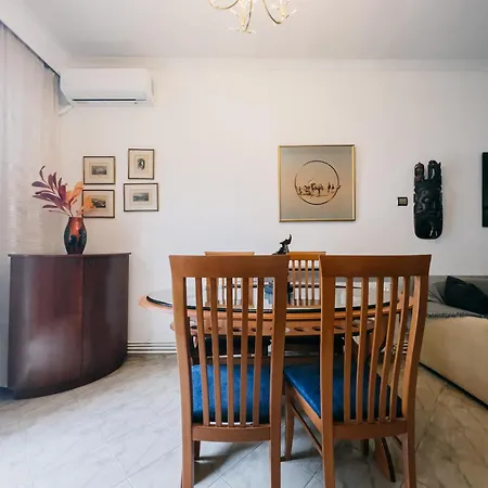 Apartment Homevision - Spacious And Warm - Very Thessaloniki