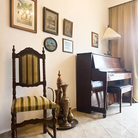 Homevision - Spacious And Warm - Very Apartment Thessaloniki