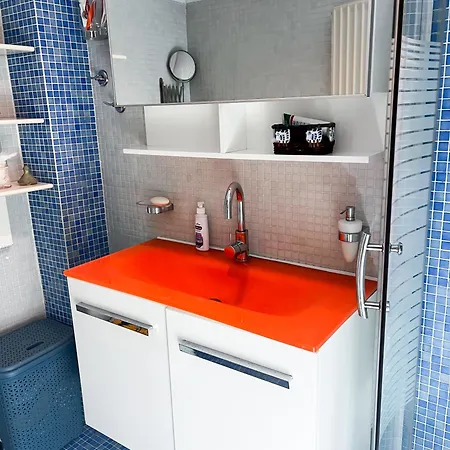 Apartman Homevision - Spacious And Warm - Very *